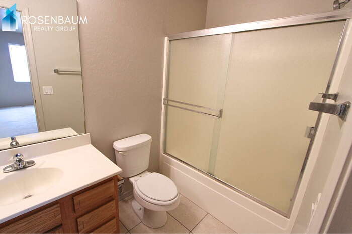 Building Photo - 13211 S Kin Cir