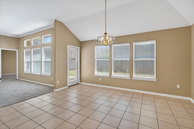 Building Photo - 5933 Brightwood Dr
