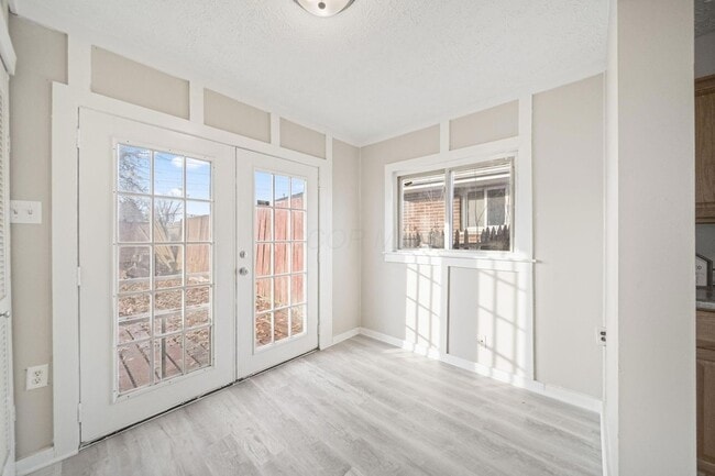 Building Photo - 2709 Kilbourne Ave