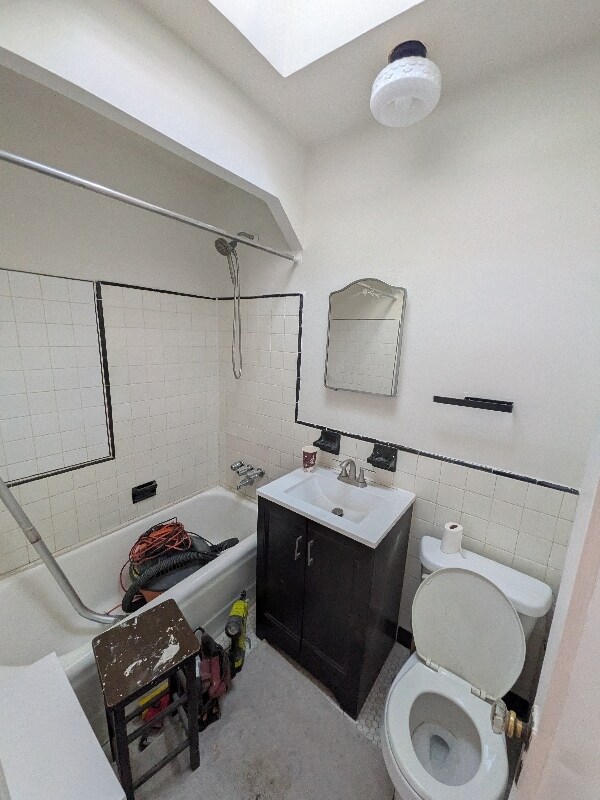 Building Photo - 52-21-5279 79th St