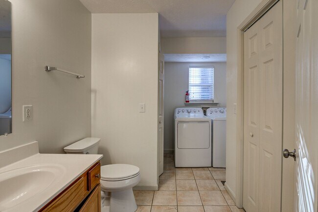 Building Photo - 1883 Powder Branch Rd