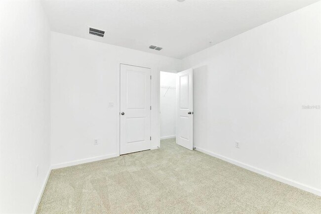 Building Photo - 11511 Sunsail Ave