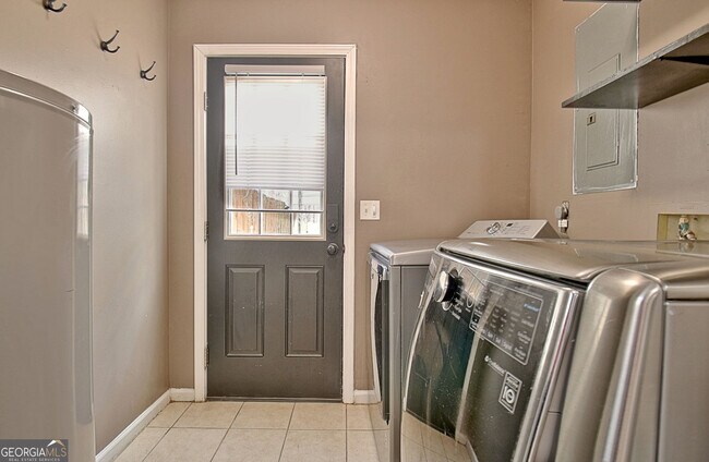 Building Photo - 15 Chestlehurst Way