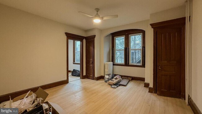 Building Photo - 165 E Mt Pleasant Ave