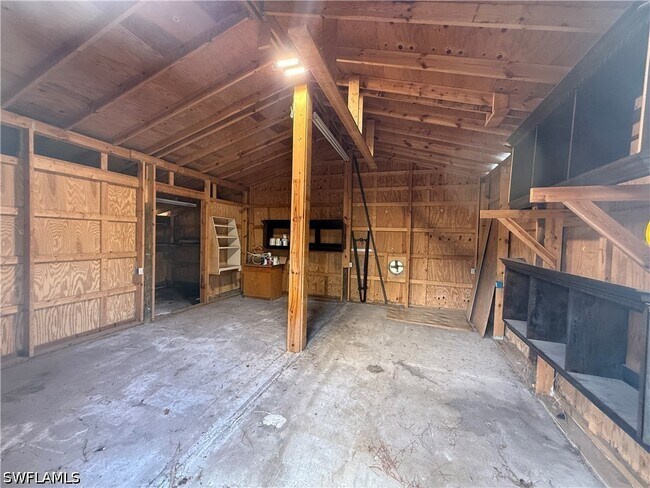 Building Photo - 4125 13th Ave SW