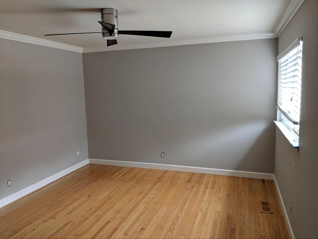 Building Photo - 3307 Shasta Dr