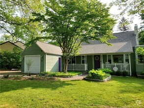 Building Photo - 209 Vineyard Rd