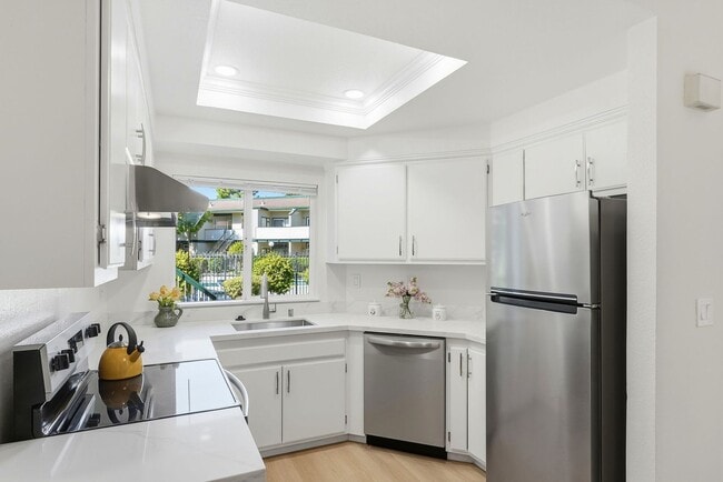 Building Photo - New Remodeled, Downstairs with Two Patios, Gated Community with Pool