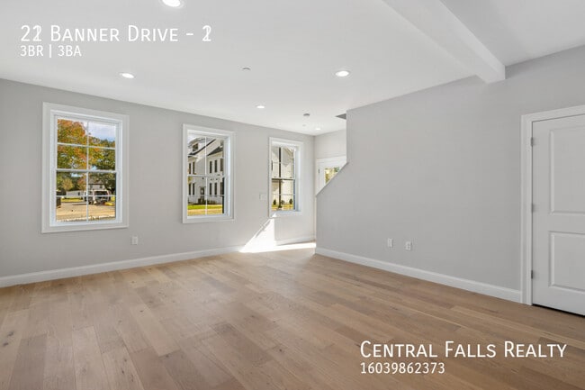 Building Photo - 21 Banner Dr