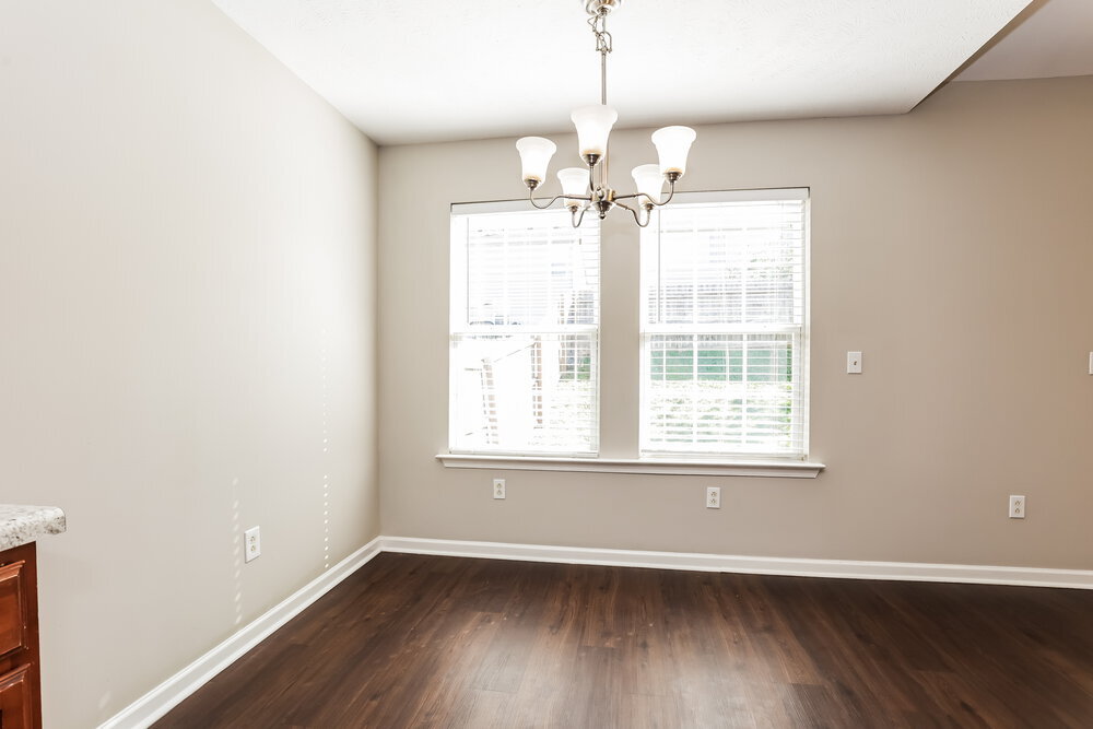 Building Photo - 127 Berele Shepsele Ln