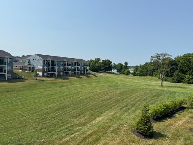 Building Photo - 1231 Lake Run Dr
