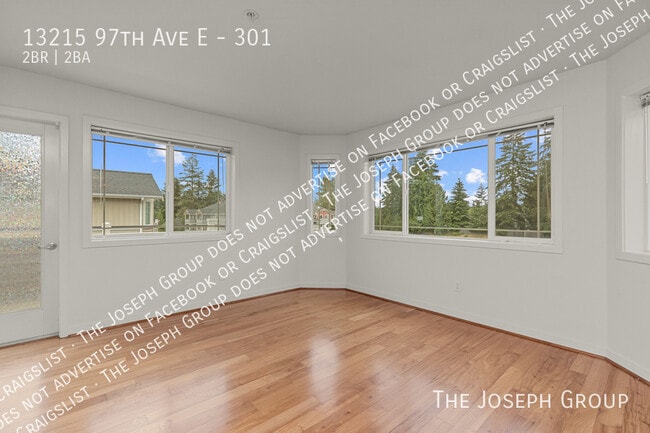 Building Photo - 13215 97th Ave E