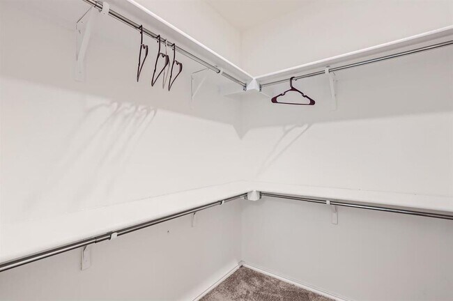 Building Photo - 2110 Goji Ln