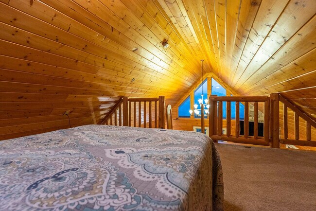 Building Photo - 629 Cherry Hill Dr