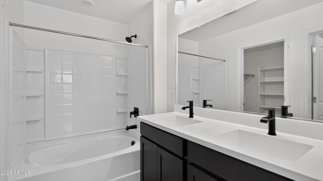 Building Photo - 5667 S 243rd Dr