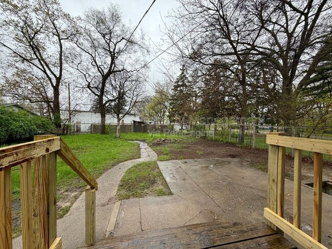 Building Photo - 2145 8th St
