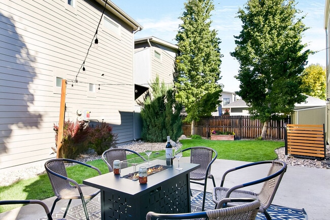 Building Photo - 344 Cajetan St