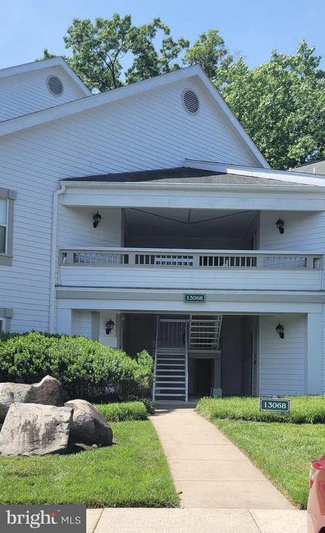 Building Photo - 13068 Autumn Woods Way