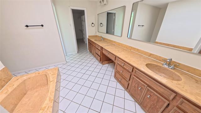 Building Photo - 7215 Cutter Mill Dr