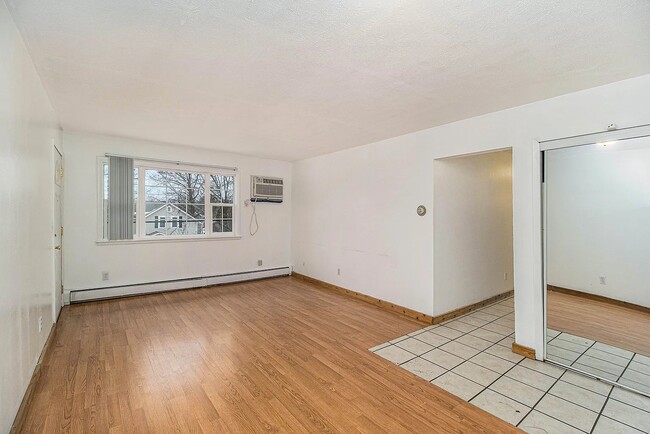 Building Photo - 1202 Euclid Ave