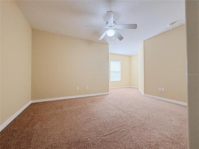 Building Photo - 1118 Priory Cir