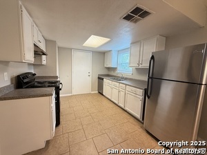 Building Photo - 14103 Flairwood St