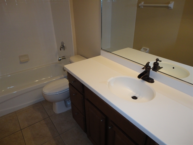 Building Photo - 6007 French Creek Ct