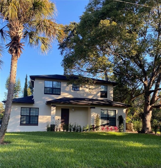 Building Photo - 2251 Nairn Dr