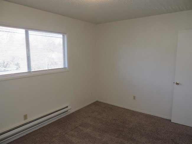 Building Photo - 5800 SW Erickson Ave