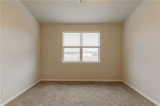 Building Photo - 5762 Porano Cir