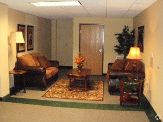 Entry Way - Lakeside Apartments
