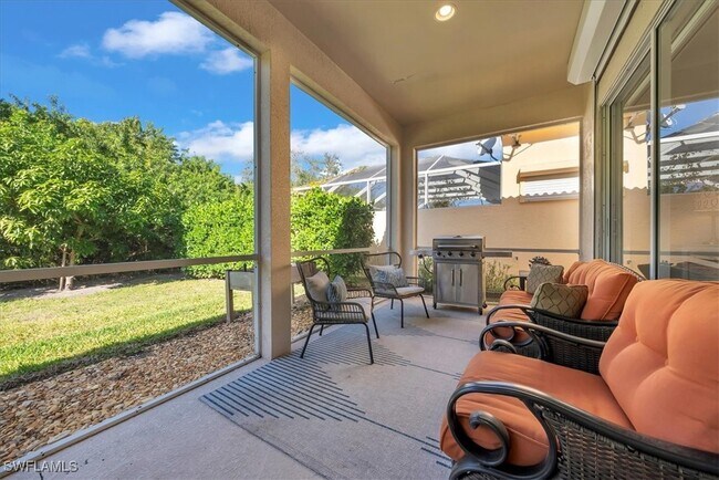 Building Photo - 28327 Hidden Lake Dr