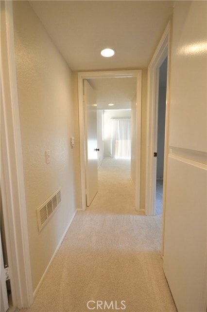 Building Photo - 267 Linwood Ave
