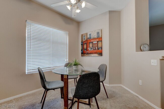 Building Photo - 5525 W Flamingo Rd