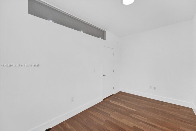 Building Photo - 1656 Polk St