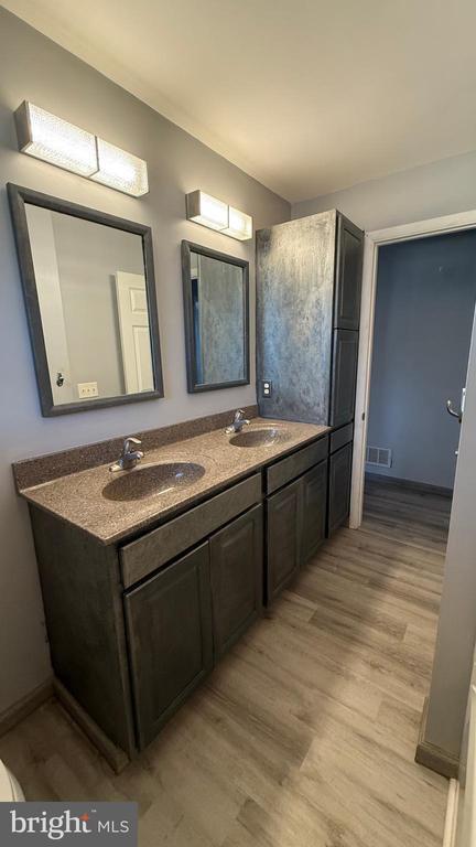 Building Photo - 297 Kesselring Ave