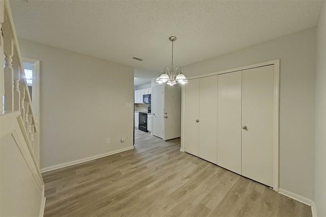 Building Photo - 161 Hunter Dr