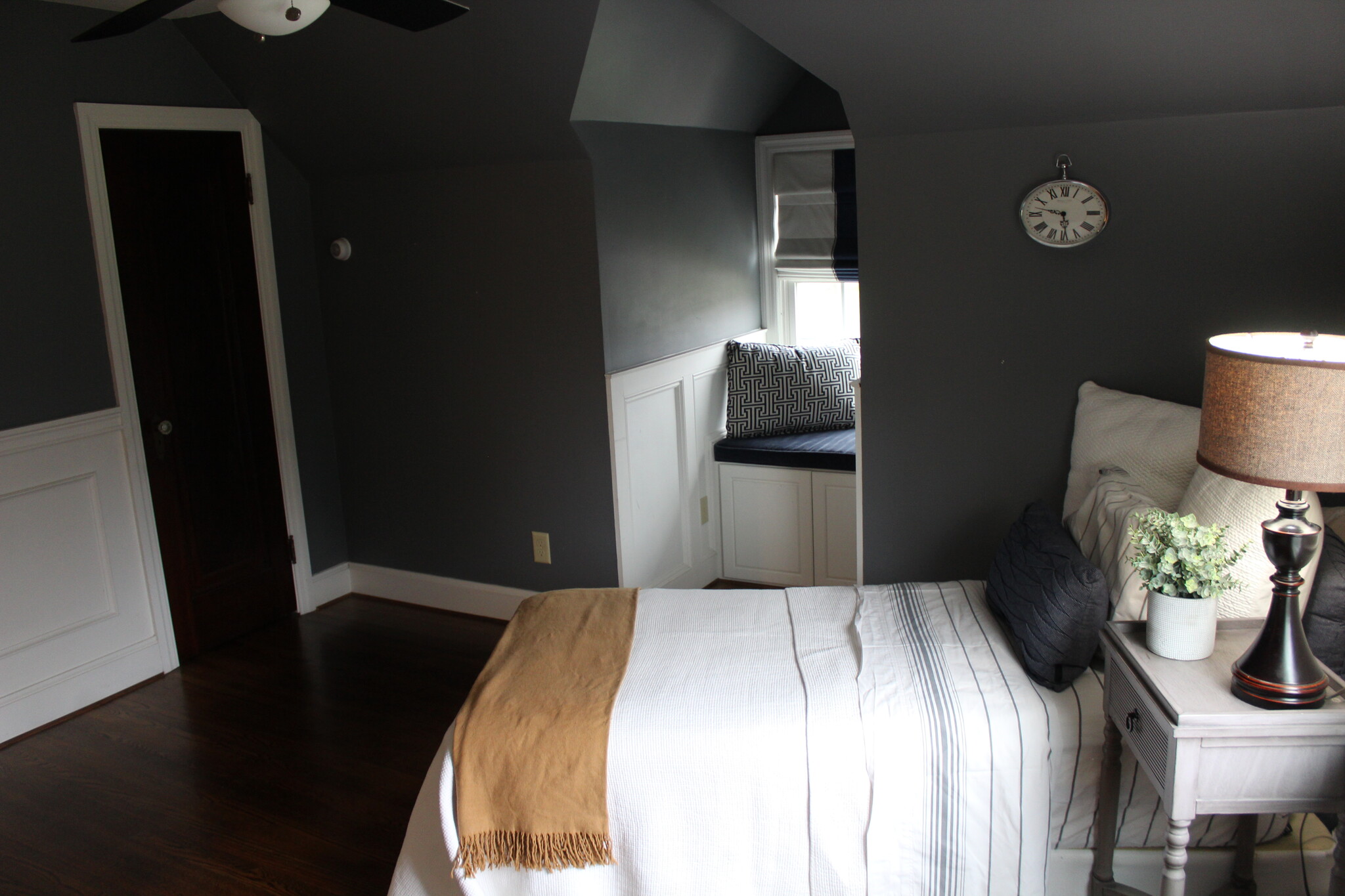 2 nd Bedroom - 9144 River Rd