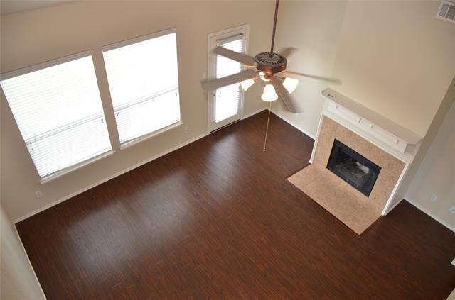 Building Photo - 3305 Ocean Dr