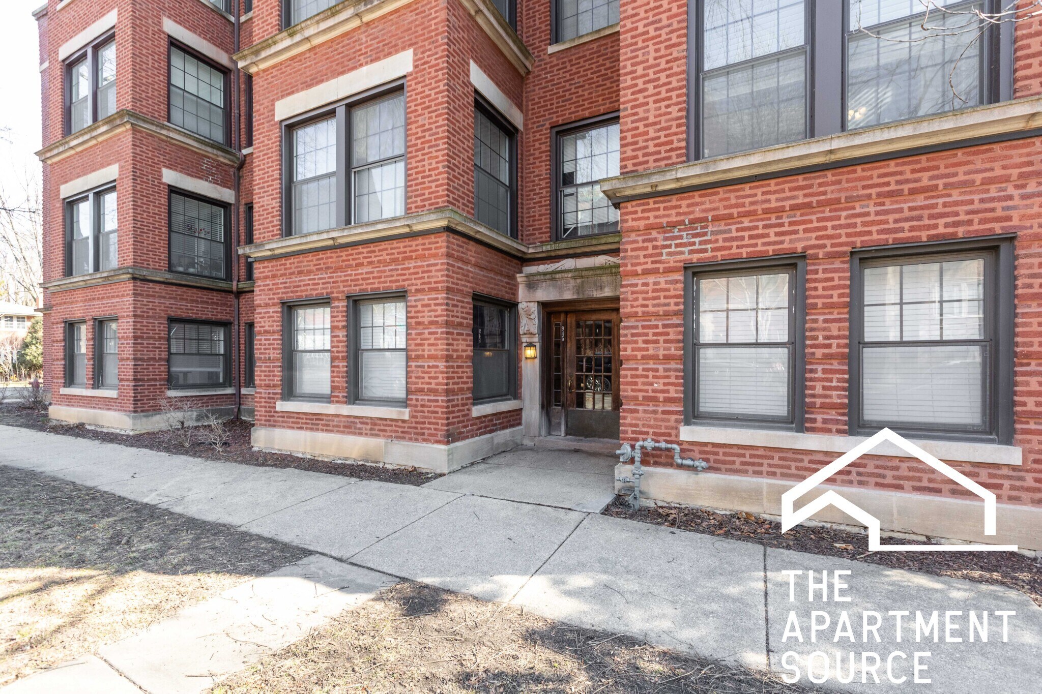 Building Photo - 943 Judson Ave