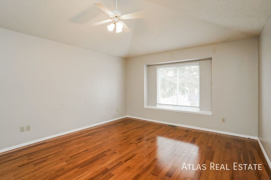 Building Photo - 8213 Telegraph Dr