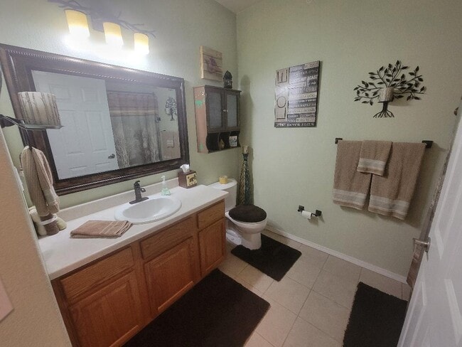 Bath2 - 8489 Canyon Rim Cir