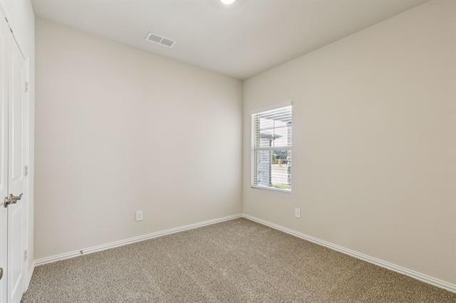 Building Photo - 606 Travine Dr