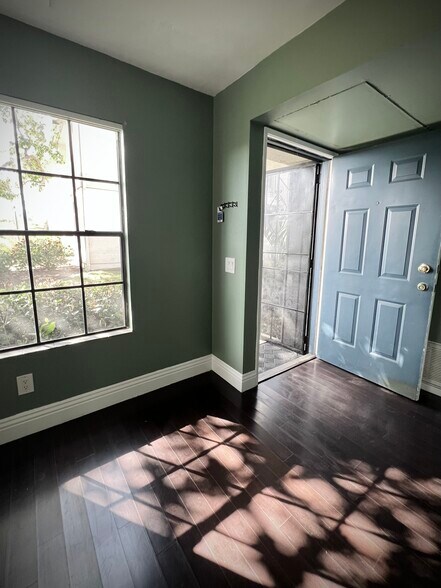 Front door - 10341 Azuaga St