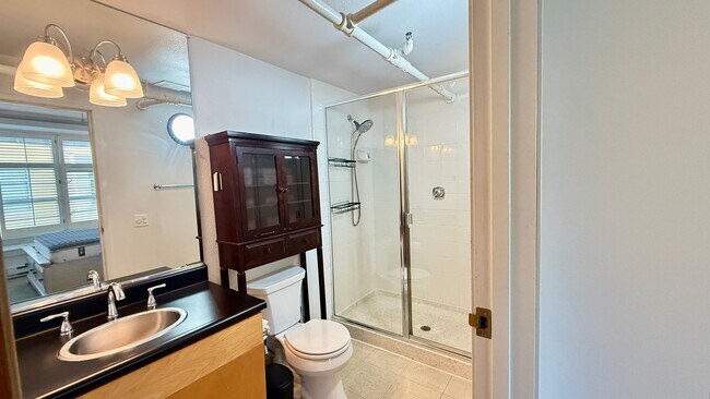 Building Photo - 12 Month Lease Term: Furnished 1BR Loft-style w/Den condo a block from The Embarcadero, Includes ...