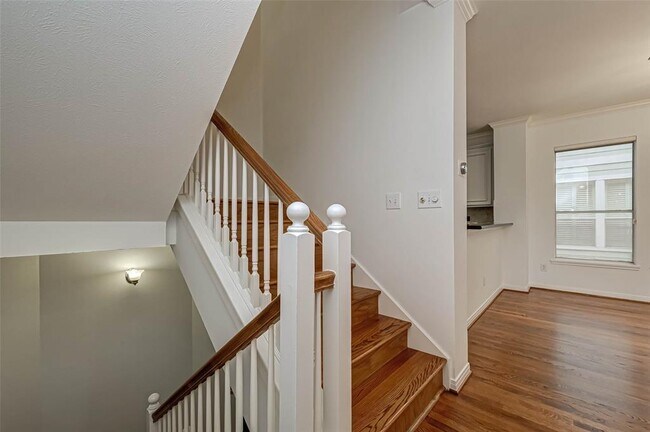 Building Photo - 1425 Oneil St