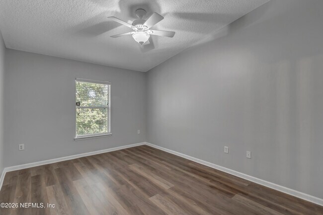 Building Photo - 13843 Herons Landing Way