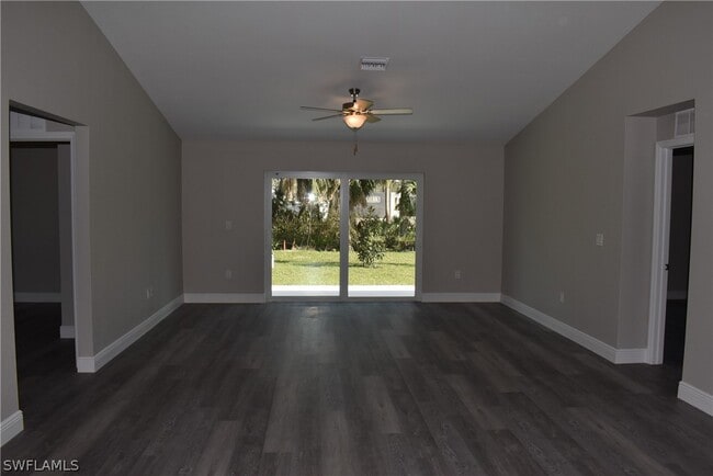 Building Photo - 2140 Yalta Terrace