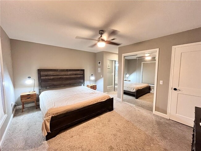 Building Photo - 26 Melinda Ln