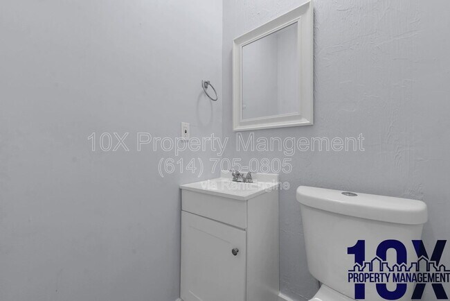 Building Photo - 1538 E Livingston Ave